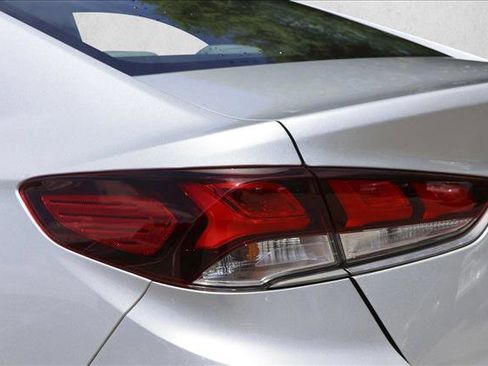 Used 2019 Hyundai Sonata Limited w/ Ultimate Package 04 FWD image 11
