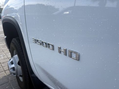 Used 2022 Chevrolet Silverado 3500 W/T w/ WT Convenience Package image 11