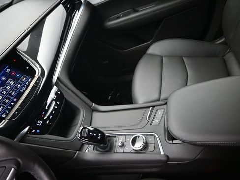 Used 2023 Cadillac XT6 Sport AWD/4WD image 18