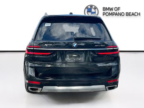 Used 2023 BMW X7 xDrive40i image 6