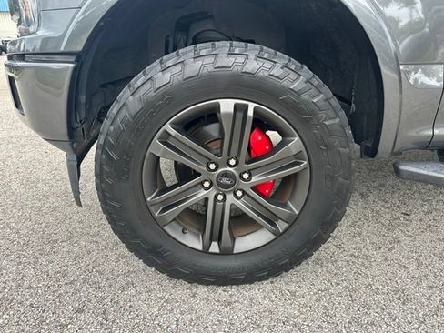 Used 2018 Ford F150 XLT w/ Equipment Group 302A Luxury RWD image 32
