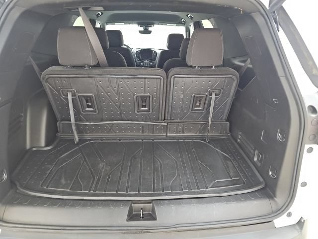 Used 2023 Chevrolet Traverse LT FWD image 5