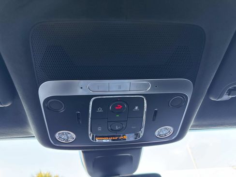 Used 2024 Bentley Continental GT image 24