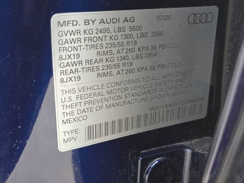 Used 2025 Audi Q5 Premium w/ Convenience Package AWD/4WD image 39