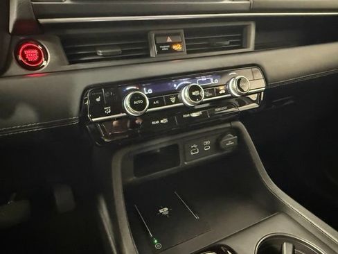 Used 2025 Honda Pilot EX-L image 22