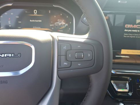 New 2026 GMC Sierra 2500 Denali w/ Denali Reserve Package AWD/4WD image 12
