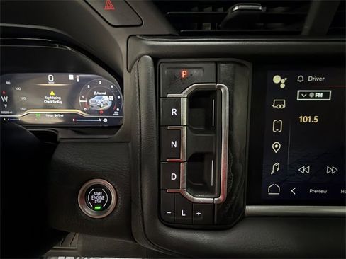 Used 2022 GMC Yukon Denali image 20