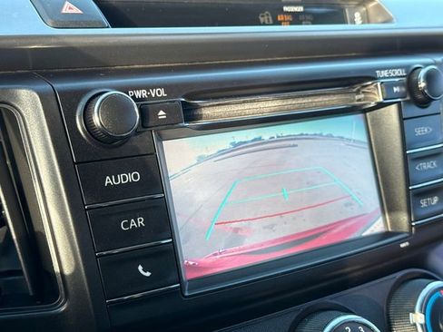 Used 2016 Toyota RAV4 LE image 24