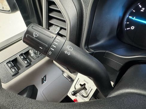 Used 2018 Ford F250 XL w/ STX Appearance Package AWD/4WD image 32