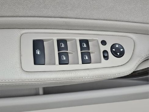 Used 2009 BMW 128i 128i image 26