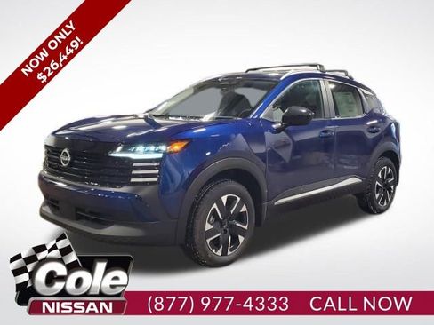 New 2026 Nissan Kicks SV image 1