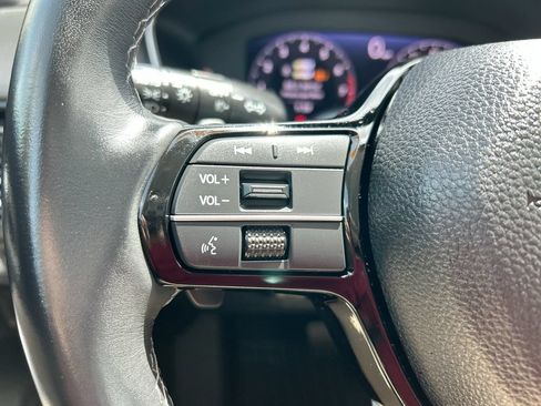 Used 2022 Honda Civic Touring image 16