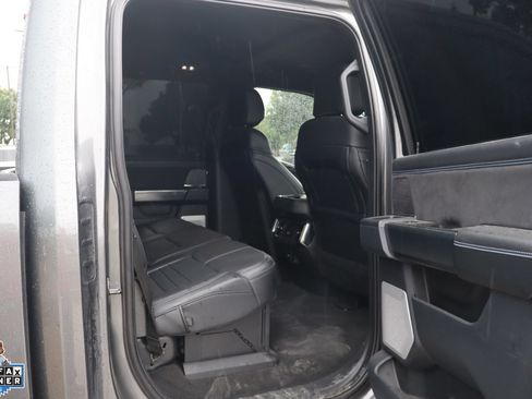 Used 2025 Ford F350 Platinum AWD/4WD image 27