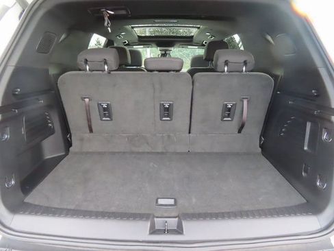 Used 2025 Chevrolet Traverse LT w/ Sun and Wheel Package AWD/4WD image 34