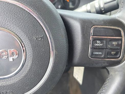 Used 2014 Jeep Patriot Latitude image 16