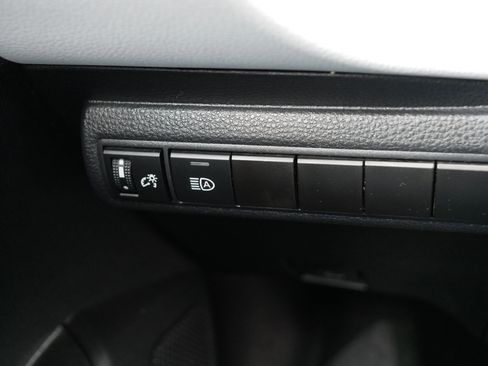 Used 2023 Toyota Corolla SE w/ SE Premium Package image 26