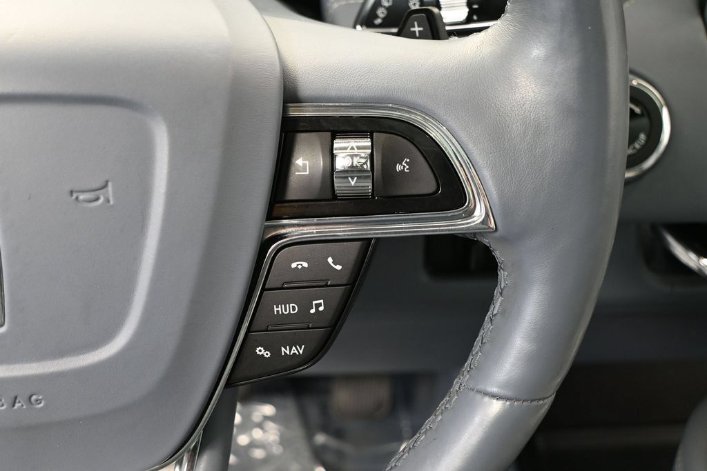 Used 2019 Lincoln Navigator Black Label AWD/4WD image 22