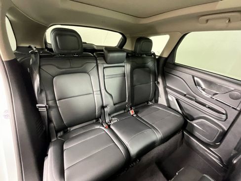 Used 2025 Lincoln Corsair FWD w/ Equipment Group 101A image 22