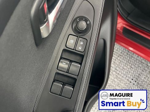 Used 2017 Toyota Yaris iA image 4