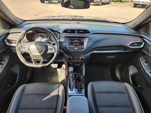 Used 2022 Chevrolet TrailBlazer RS AWD/4WD image 4