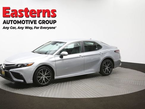 Used 2023 Toyota Camry SE image 53