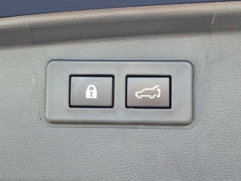Used 2023 Subaru Outback Limited AWD/4WD image 35