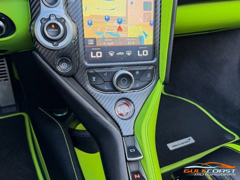 Used 2021 McLaren 720S Performance image 20