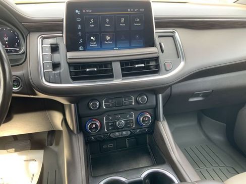 Used 2022 Chevrolet Tahoe LT w/ Luxury Package image 23