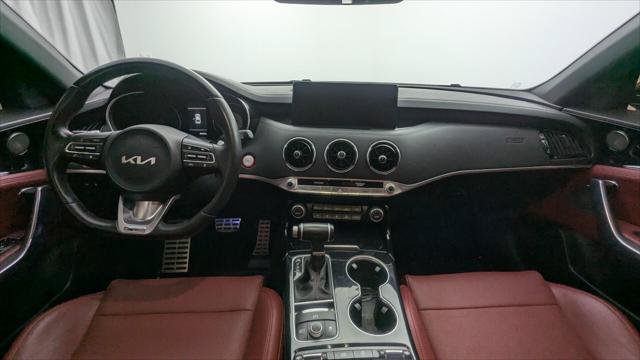 Used 2023 Kia Stinger GT-Line w/ Sun & Sound Package RWD image 27