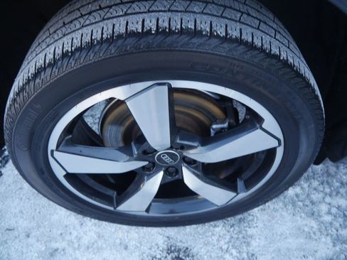 Certified 2023 Audi Q5 2.0T Premium Plus w/ Premium Plus Package image 14