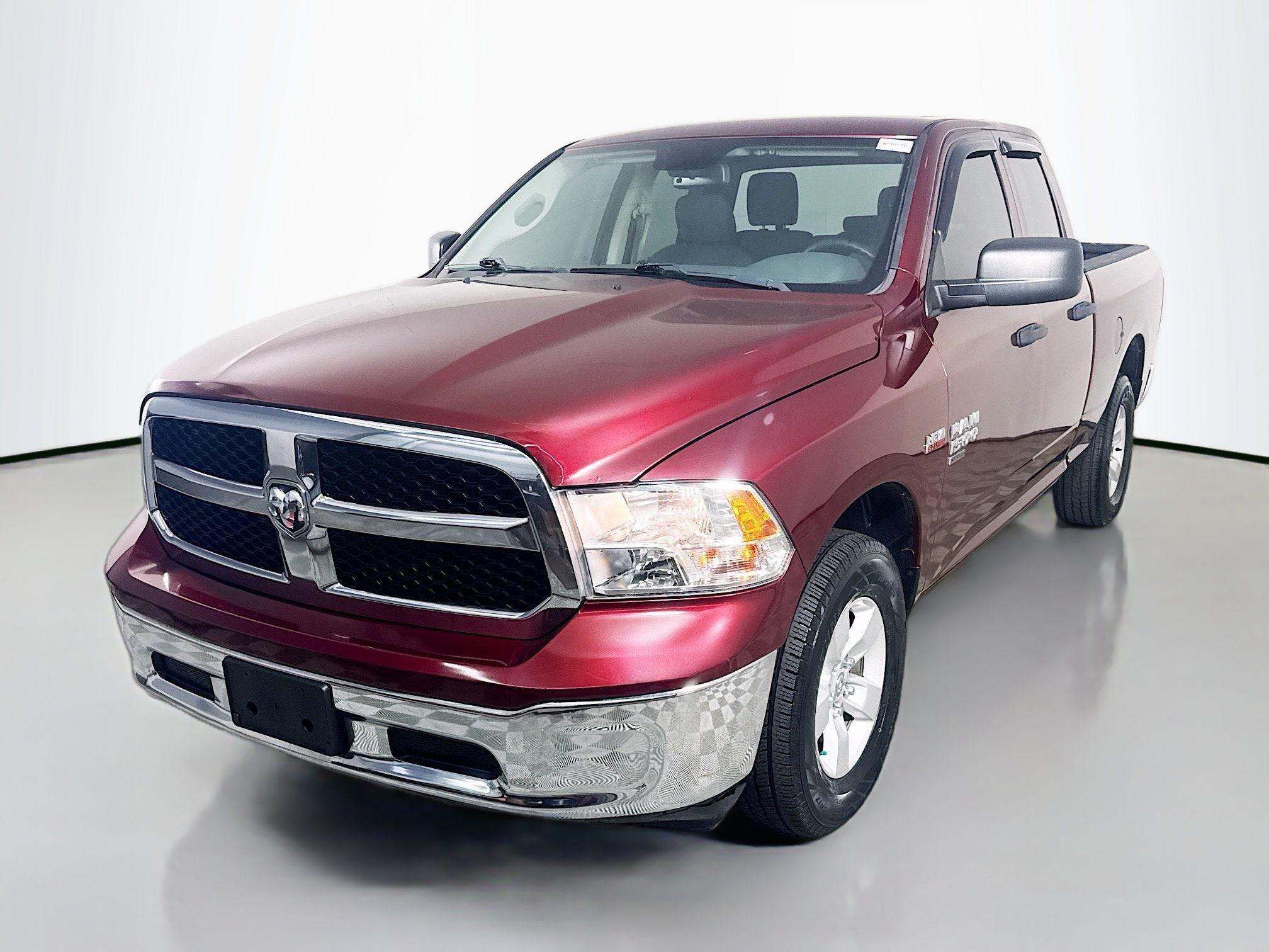 Used 2019 RAM 1500 ST AWD/4WD image 4