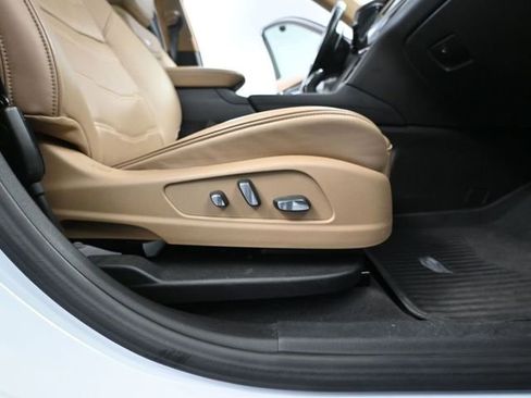 Used 2024 Cadillac XT6 Sport w/ Platinum Package image 56