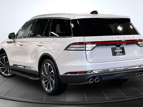 Used 2025 Lincoln Aviator Reserve w/ Equipment Group 201A AWD/4WD image 15