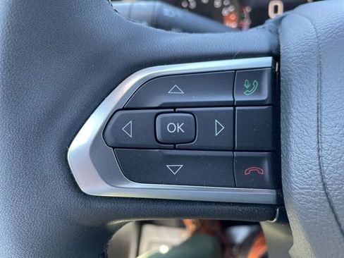 Used 2025 Jeep Compass Limited AWD/4WD image 14