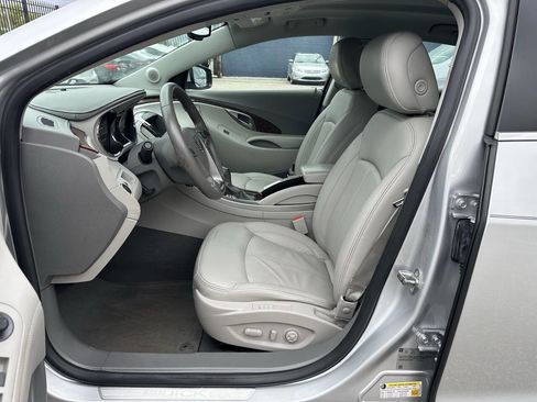 Used 2010 Buick LaCrosse CXL FWD image 10