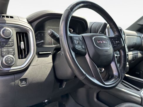 Used 2020 GMC Sierra 1500 AT4 w/ Off-Road Performance Package AWD/4WD image 11