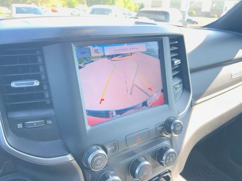 Used 2022 RAM 1500 Big Horn image 6