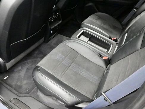 Certified 2023 Porsche Cayenne Turbo GT AWD/4WD image 14
