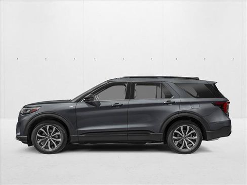 New 2026 Ford Explorer ST-Line RWD image 3