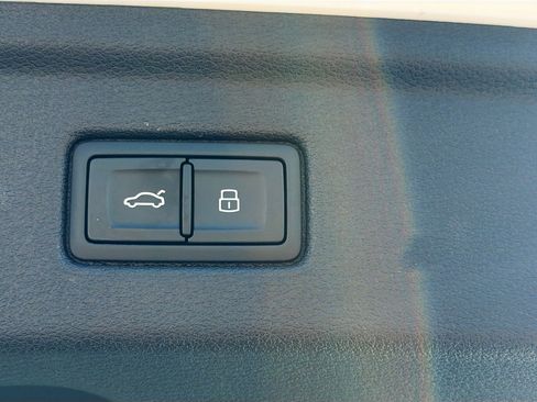 Used 2025 Audi A5 2.0T Premium Plus image 13