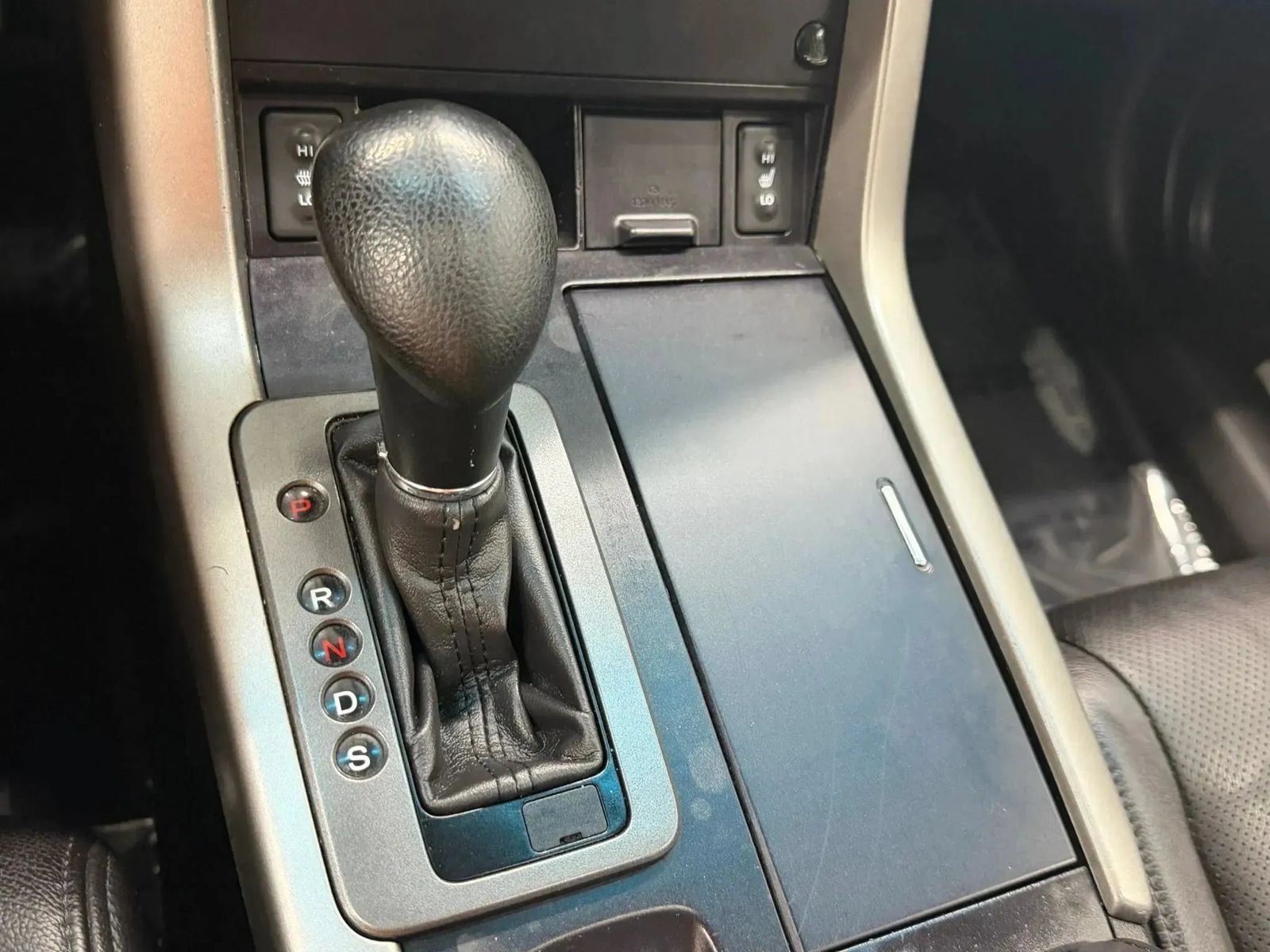 Used 2010 Acura RDX SH-AWD image 31