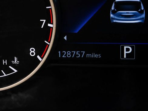 Used 2021 Nissan Murano Platinum w/ Cargo Package FWD image 27