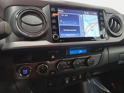 Used 2023 Toyota Tacoma TRD Sport image 19