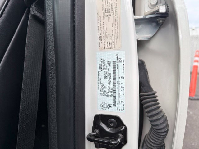 Used 2017 Ford F150 Platinum w/ Technology Package AWD/4WD image 14