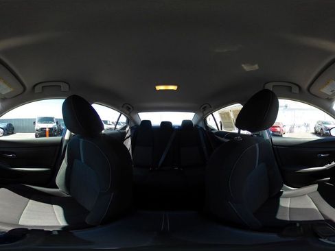 Used 2025 Nissan Sentra SV FWD image 41