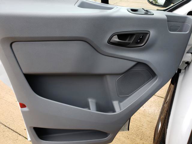 Used 2016 Ford Transit 150 130 Low Roof RWD image 11