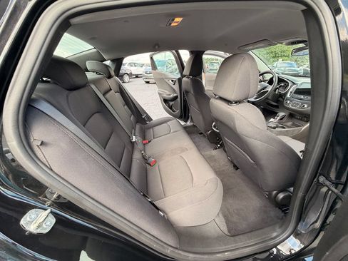 Used 2023 Chevrolet Malibu LT FWD image 25