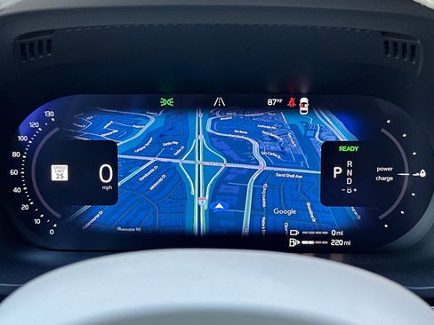 New 2026 Volvo XC60 T8 Ultra w/ Climate Package image 22