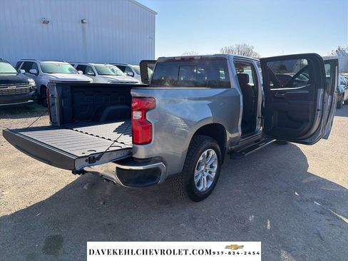 Used 2025 Chevrolet Silverado 1500 LTZ w/ LTZ Premium Package image 32