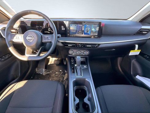 New 2026 Nissan Kicks S image 5